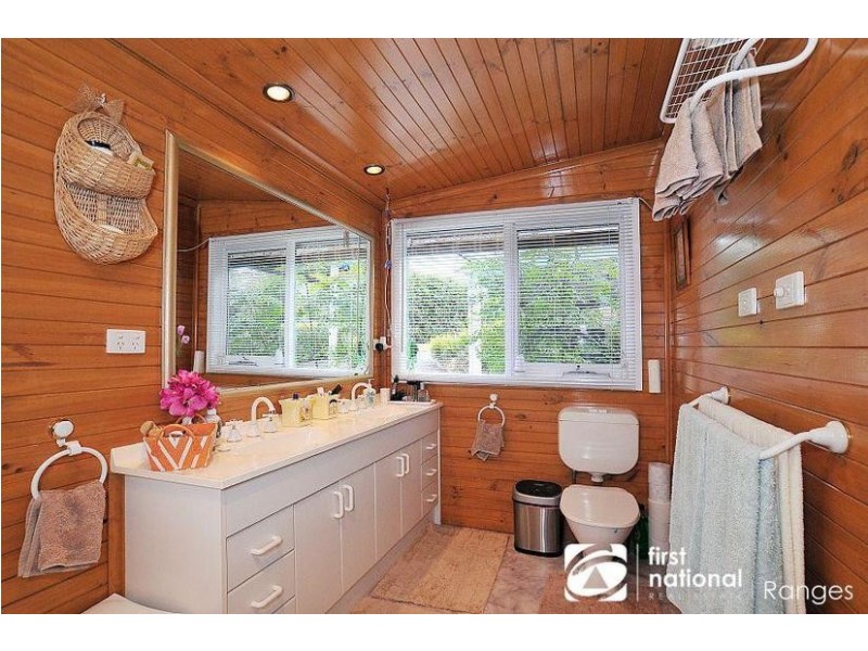 51 Beaconsfield-Emerald Road, Emerald VIC 3782