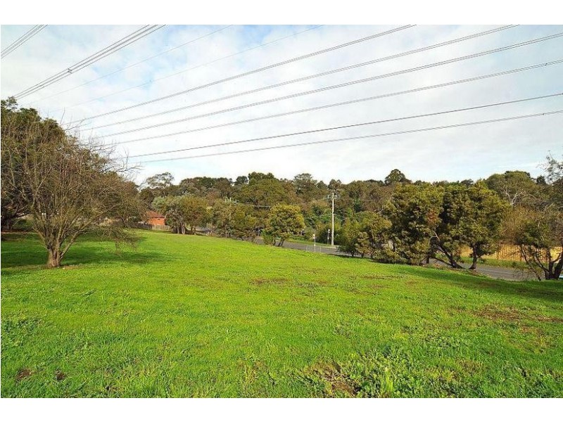 2/60 Glenvale Road, Ringwood North VIC 3134