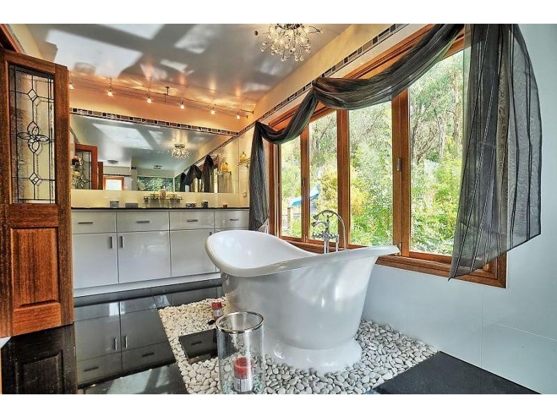 44 Bolton Road, Selby VIC 3159