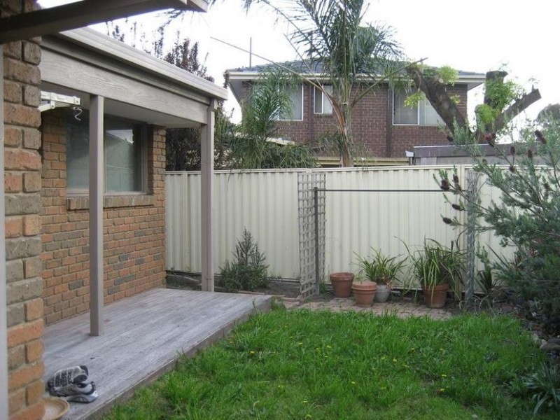 1/3 Fountain Drive, Narre Warren VIC 3805