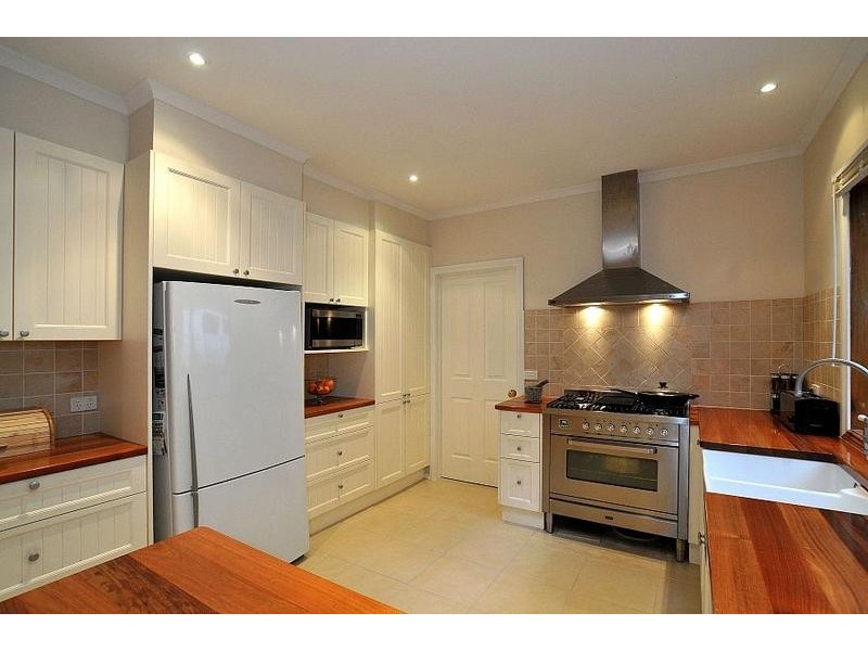 3 Vista Grove, Sherbrooke VIC 3789