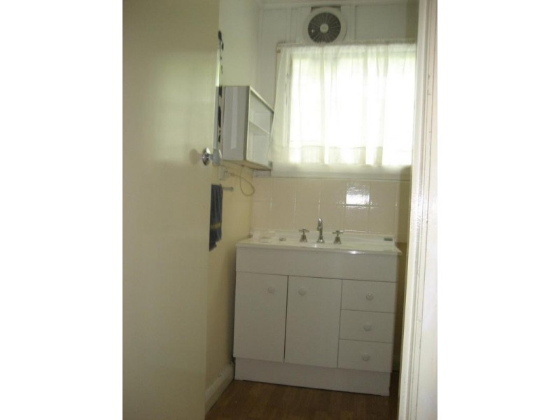 2/23 The Avenue, Upwey VIC 3158