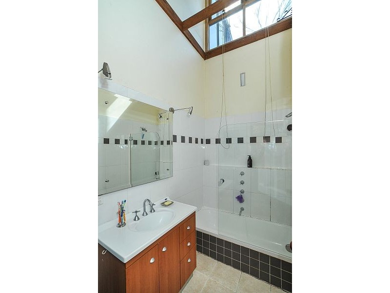 17 Ropley Grange, Upwey VIC 3158