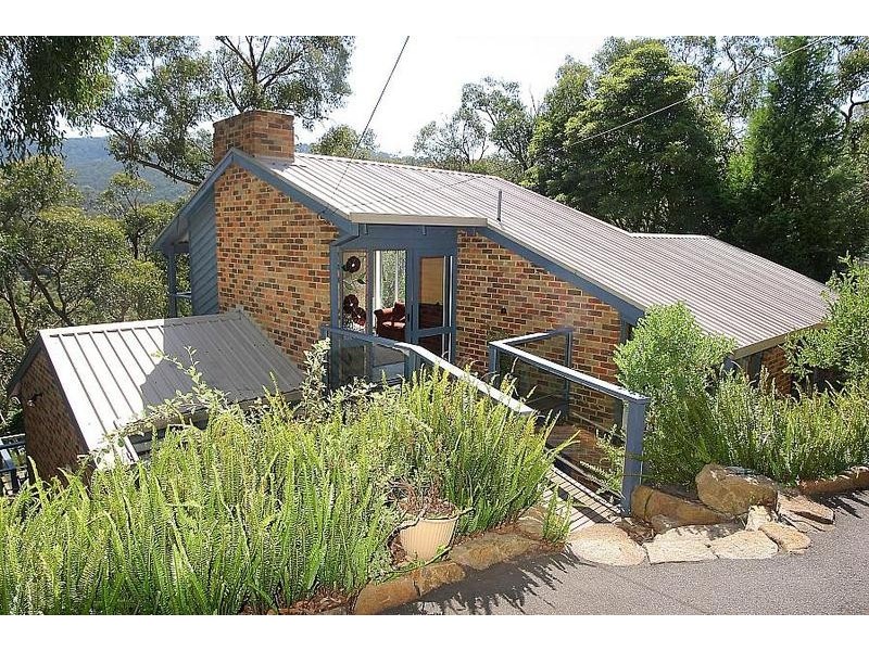 17 Ropley Grange, Upwey VIC 3158