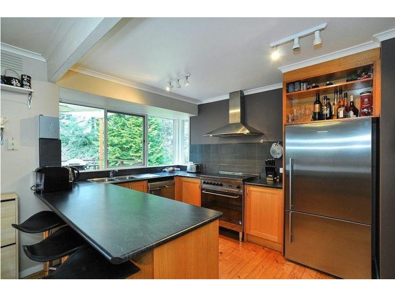 1 Coonara Court, Olinda VIC 3788