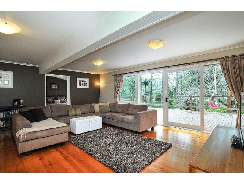 1 Coonara Court, Olinda VIC 3788