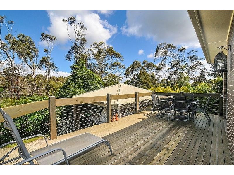 19 Leonard Street, Upwey VIC 3158