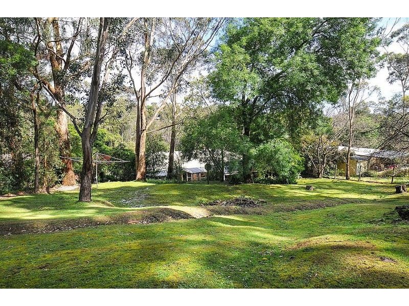 19 Leonard Street, Upwey VIC 3158