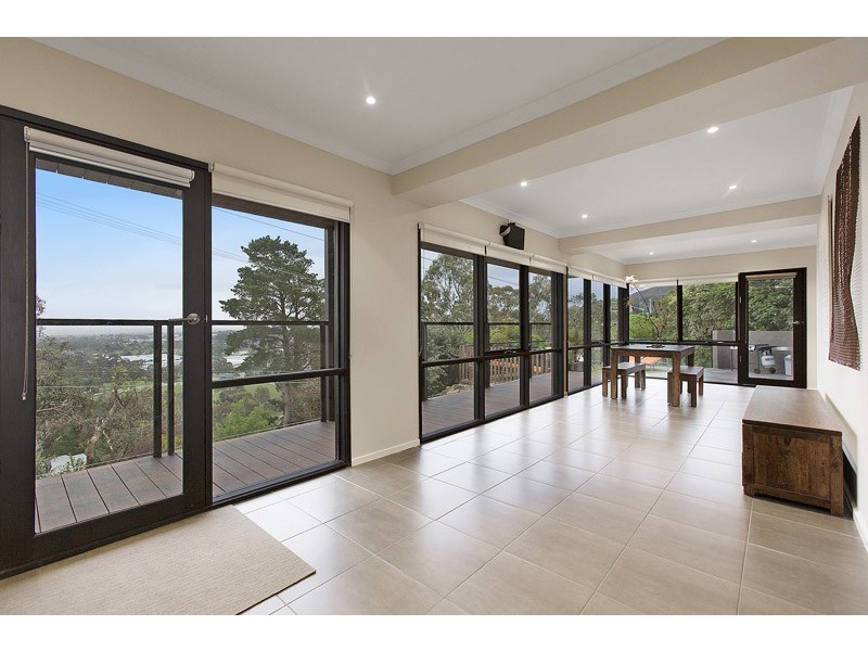 45 Ferndale Road, Upper Ferntree Gully VIC 3156