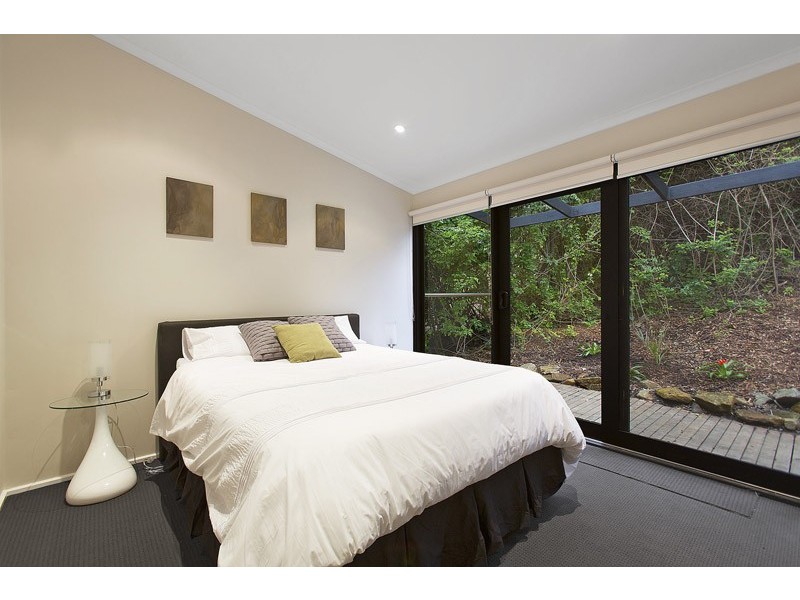 45 Ferndale Road, Upper Ferntree Gully VIC 3156