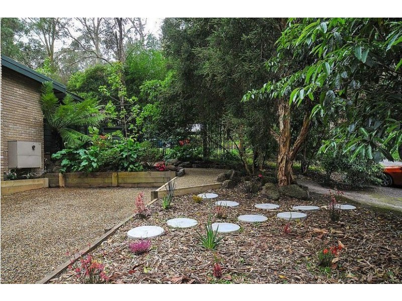 4 Arthur Street, Selby VIC 3159