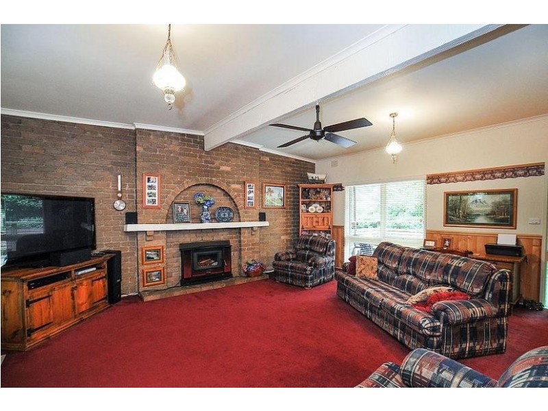 4 Arthur Street, Selby VIC 3159