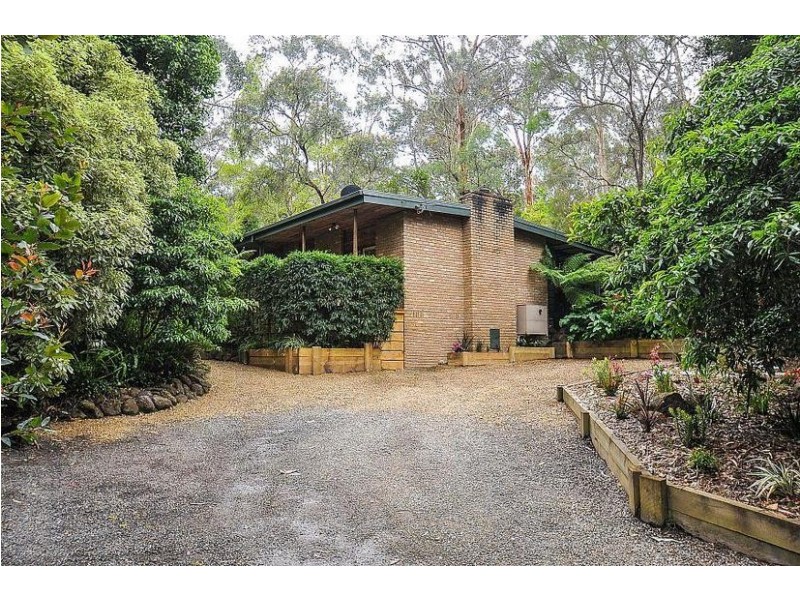 4 Arthur Street, Selby VIC 3159