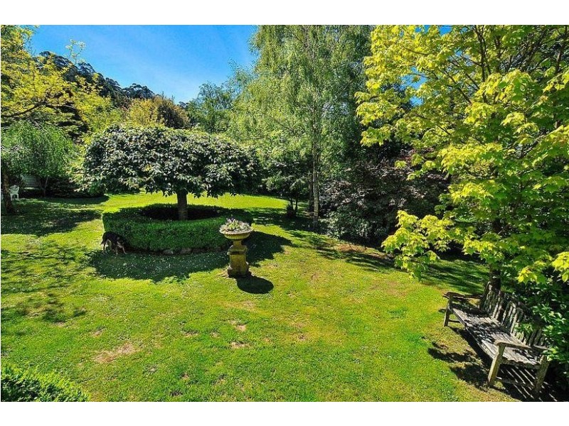 12 Birds Road, Ferny Creek VIC 3786