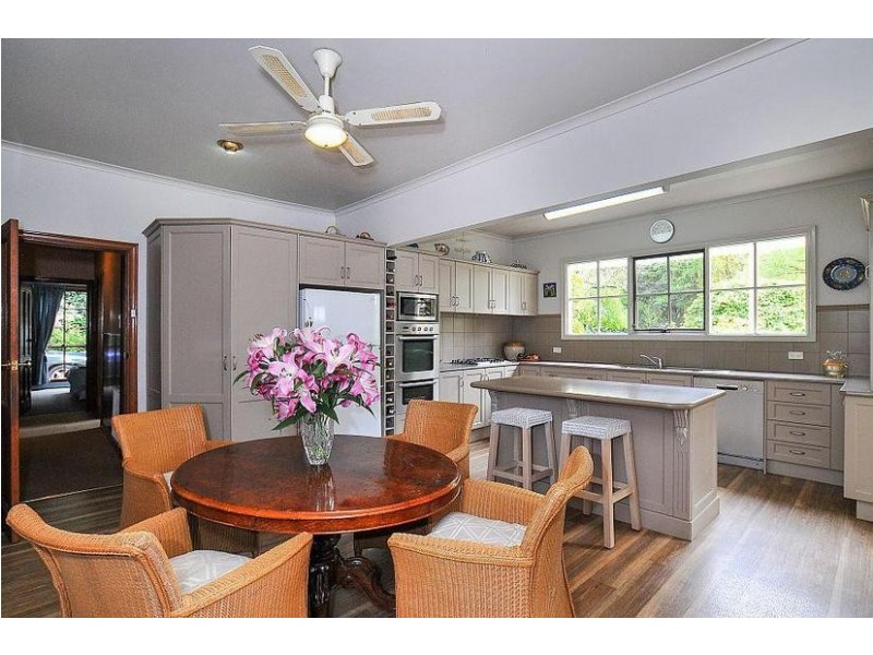 12 Birds Road, Ferny Creek VIC 3786