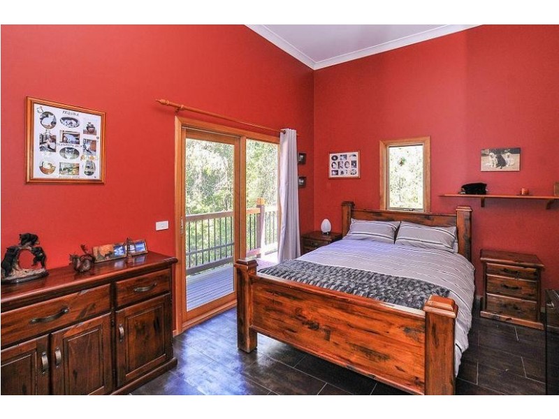 2 Vista Road, Belgrave Heights VIC 3160