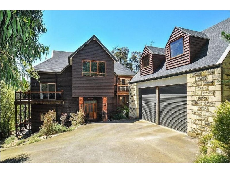 2 Vista Road, Belgrave Heights VIC 3160