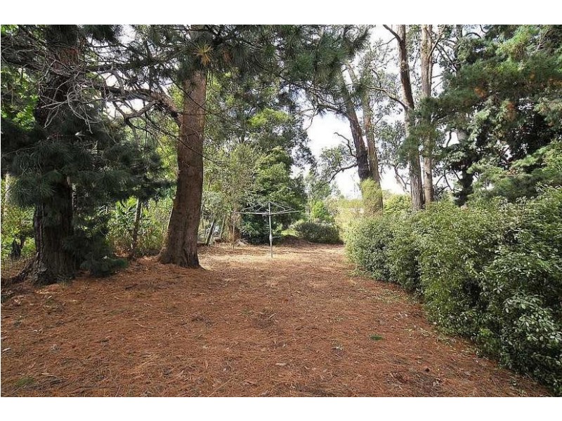 2/114 Moores Road, Monbulk VIC 3793