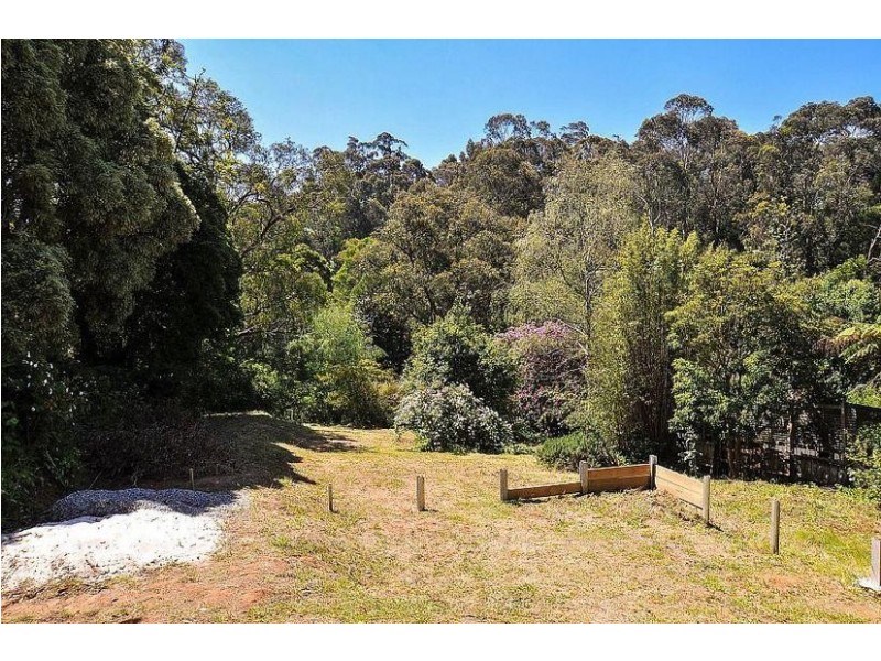 17 Benson Street, Belgrave VIC 3160