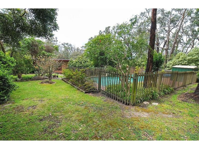 17 Heath Road, Belgrave Heights VIC 3160