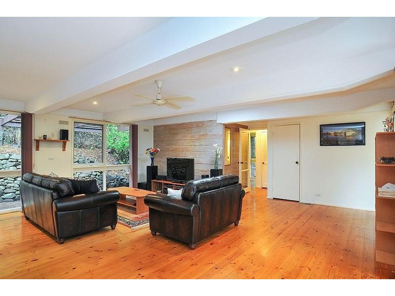 22 Stoney Road, Belgrave VIC 3160