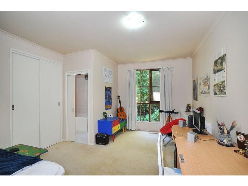 1 Florence Avenue, Upwey VIC 3158