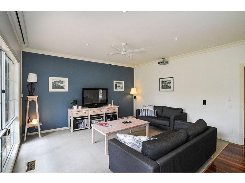 7 Thompson Road, Upwey VIC 3158