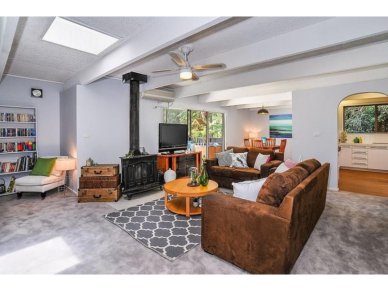 8 James Street, Selby VIC 3159