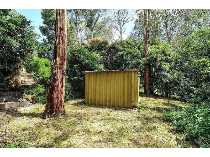 13 Runnymede Road, Belgrave VIC 3160