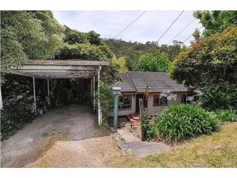 99 Old Belgrave Road, Upwey VIC 3158