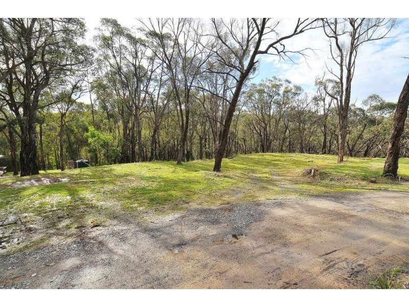 45 Batesleigh Road, Selby VIC 3159