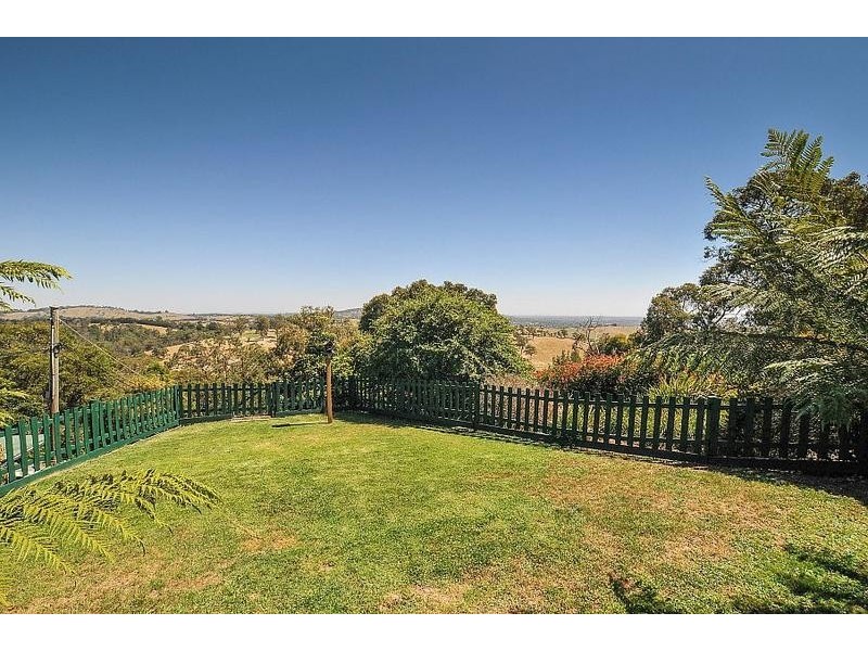 15 Fern Road, Upper Ferntree Gully VIC 3156