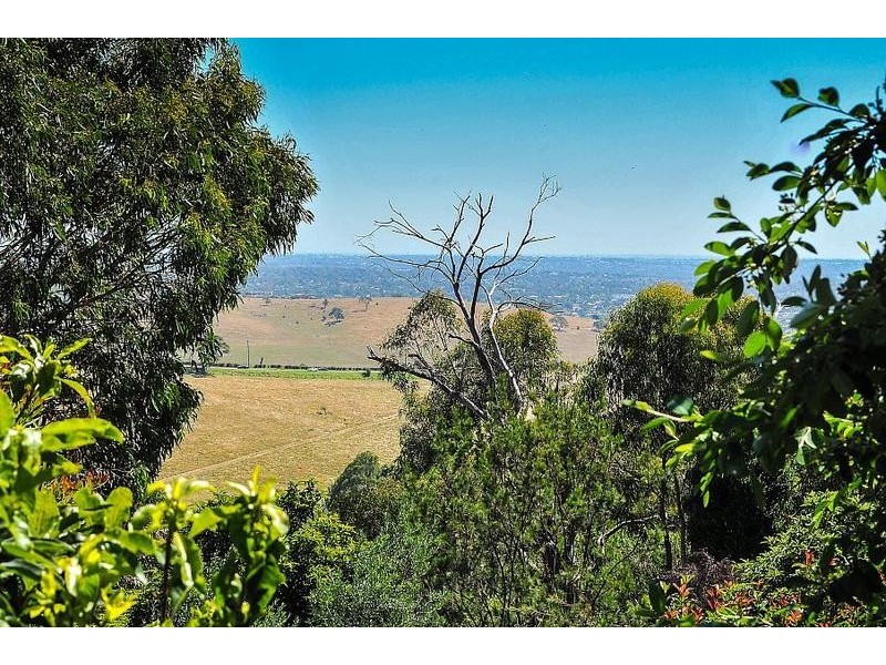 15 Fern Road, Upper Ferntree Gully VIC 3156