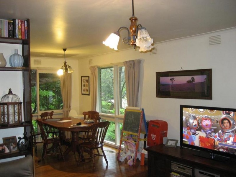 8 Colston Avenue, Sherbrooke VIC 3789