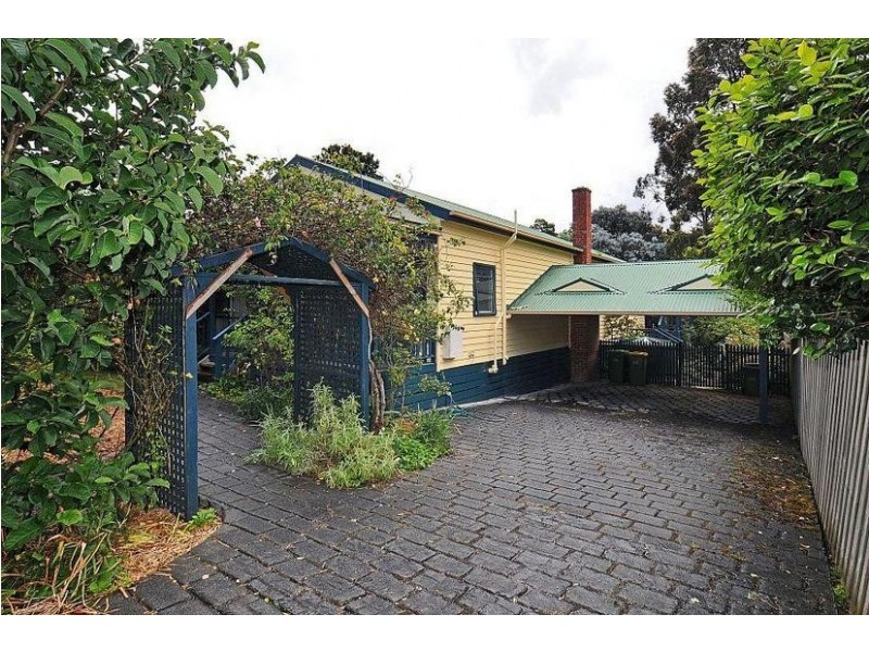 81 Sandells Road, Tecoma VIC 3160