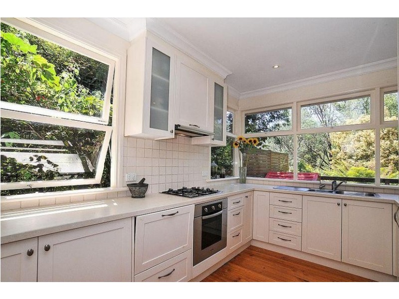 3 Beagley Street, Kallista VIC 3791
