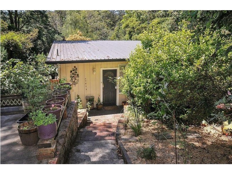 3 Beagley Street, Kallista VIC 3791