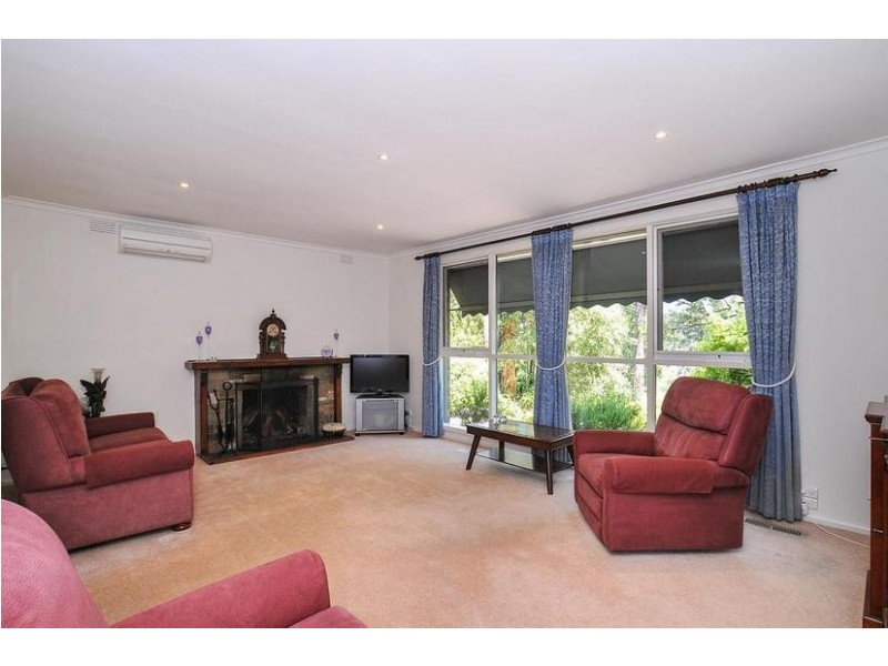 24 Sandells Road, Tecoma VIC 3160