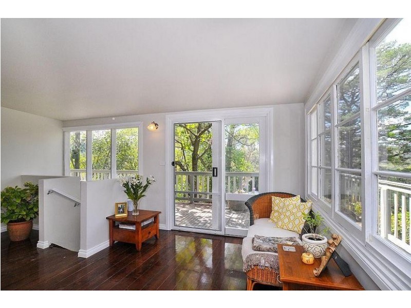 4 The Crescent, Belgrave Heights VIC 3160