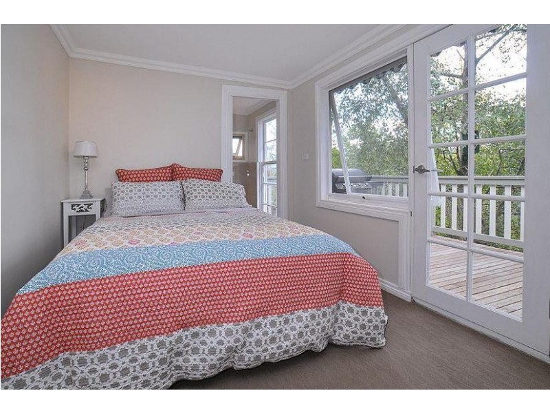 4 The Crescent, Belgrave Heights VIC 3160