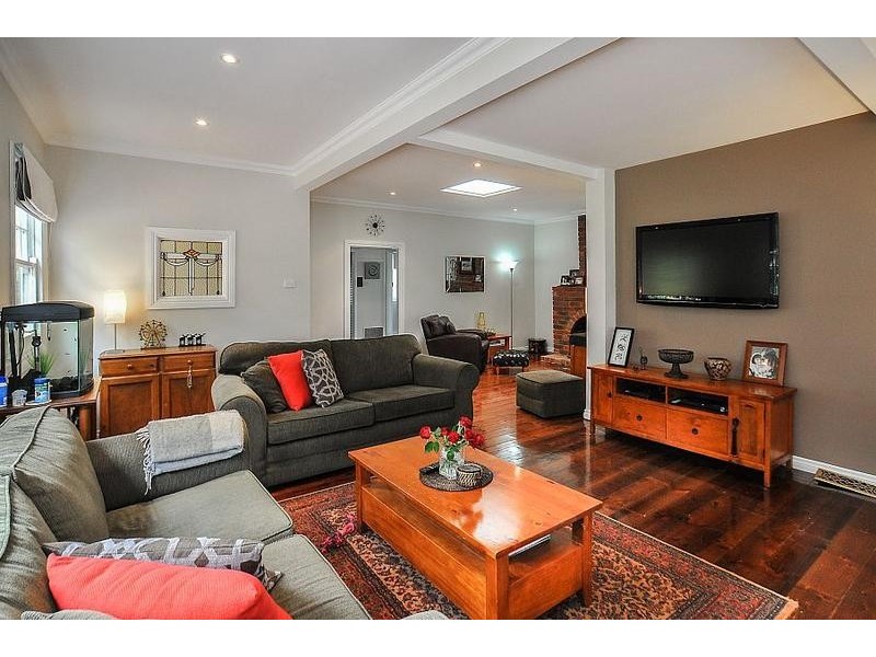 4 The Crescent, Belgrave Heights VIC 3160