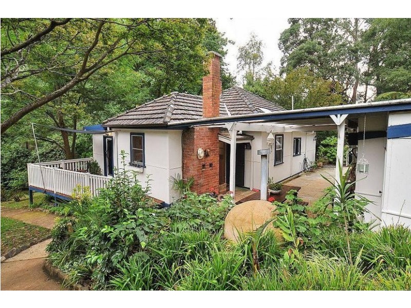 4 Camms Road, The Patch VIC 3792
