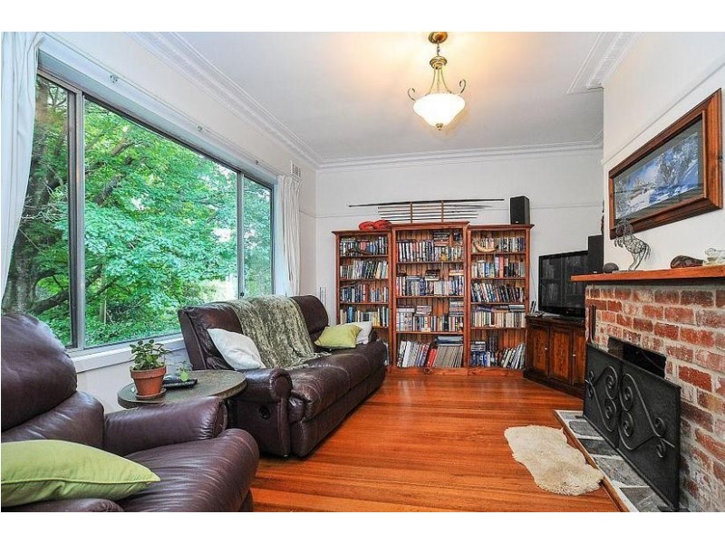4 Camms Road, The Patch VIC 3792