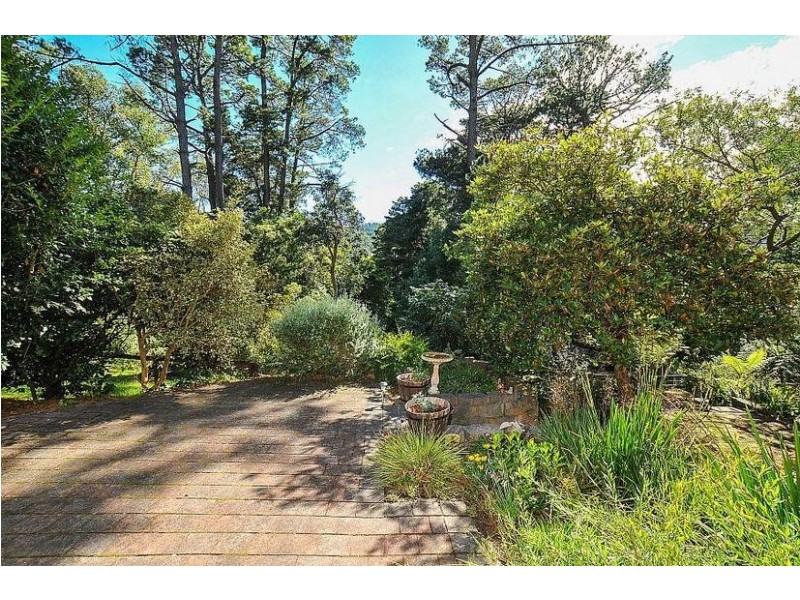 63 Belmont Avenue, Upwey VIC 3158