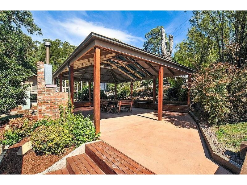 21 Vista Road, Belgrave Heights VIC 3160