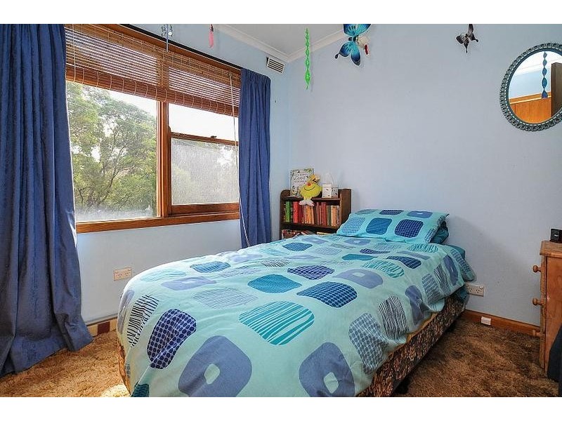 1 Forest Park Road, Upwey VIC 3158