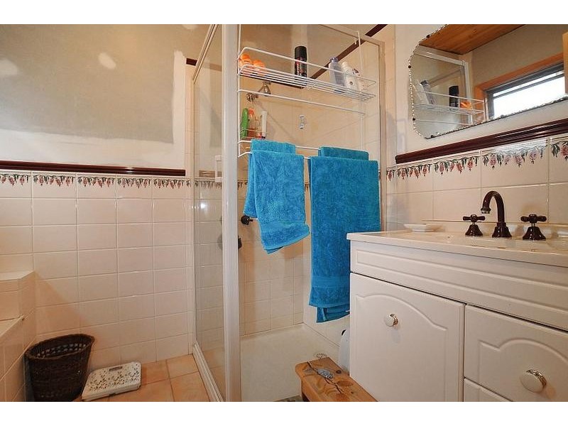 1 Forest Park Road, Upwey VIC 3158