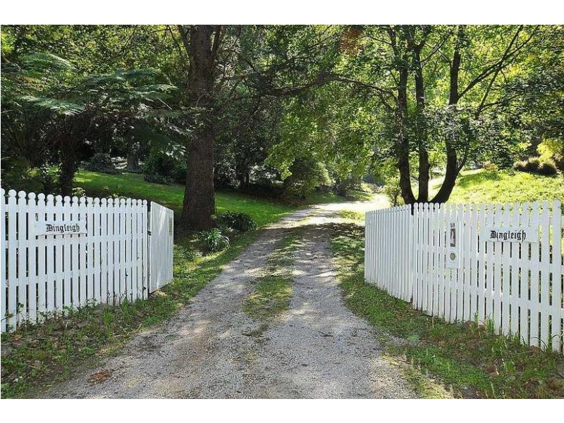 59 The Crescent, Sassafras VIC 3787