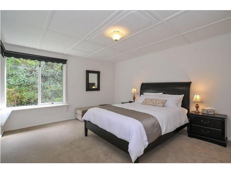 59 The Crescent, Sassafras VIC 3787