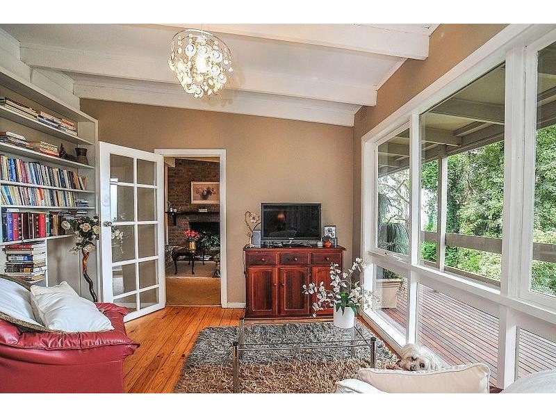 8 Kallamonda Road, Ferny Creek VIC 3786